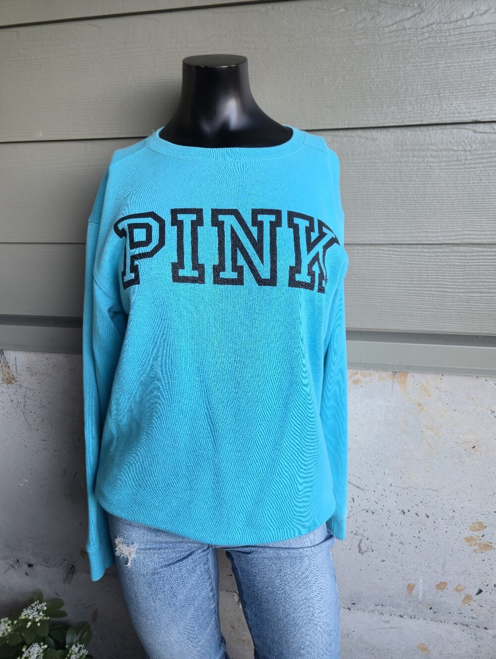 PINK Victoria's Secret Sweatshirt - Picture 8 of 10